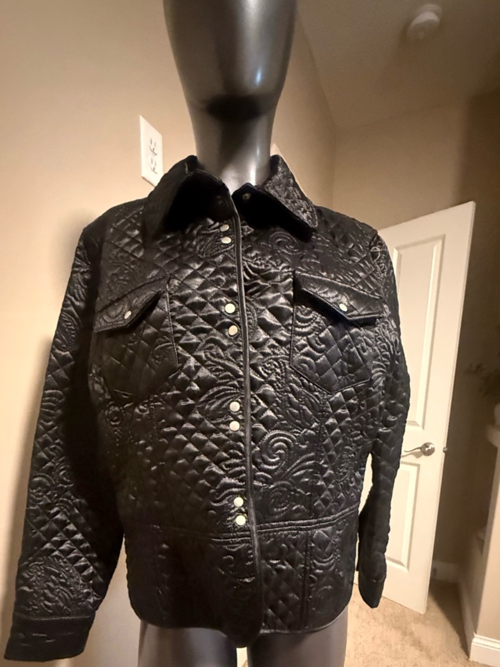 Vintage quilted  Black Women's Jacket with Button Front